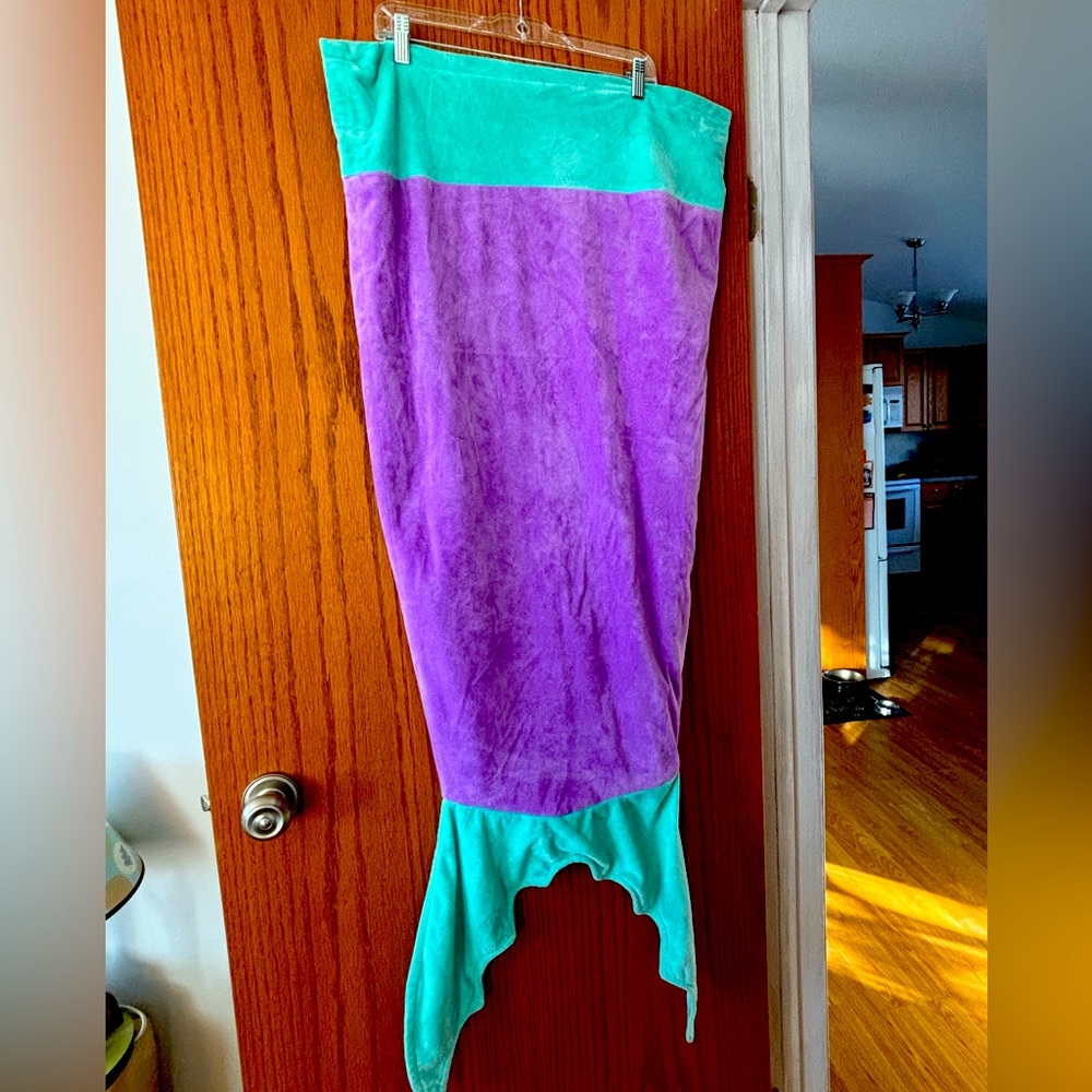 Mermaid Tail Blanket Purple & Turquoise Cozy Kids Throw